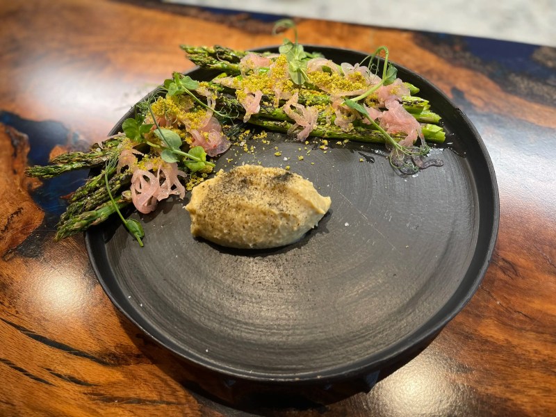 Asparagus Hummus